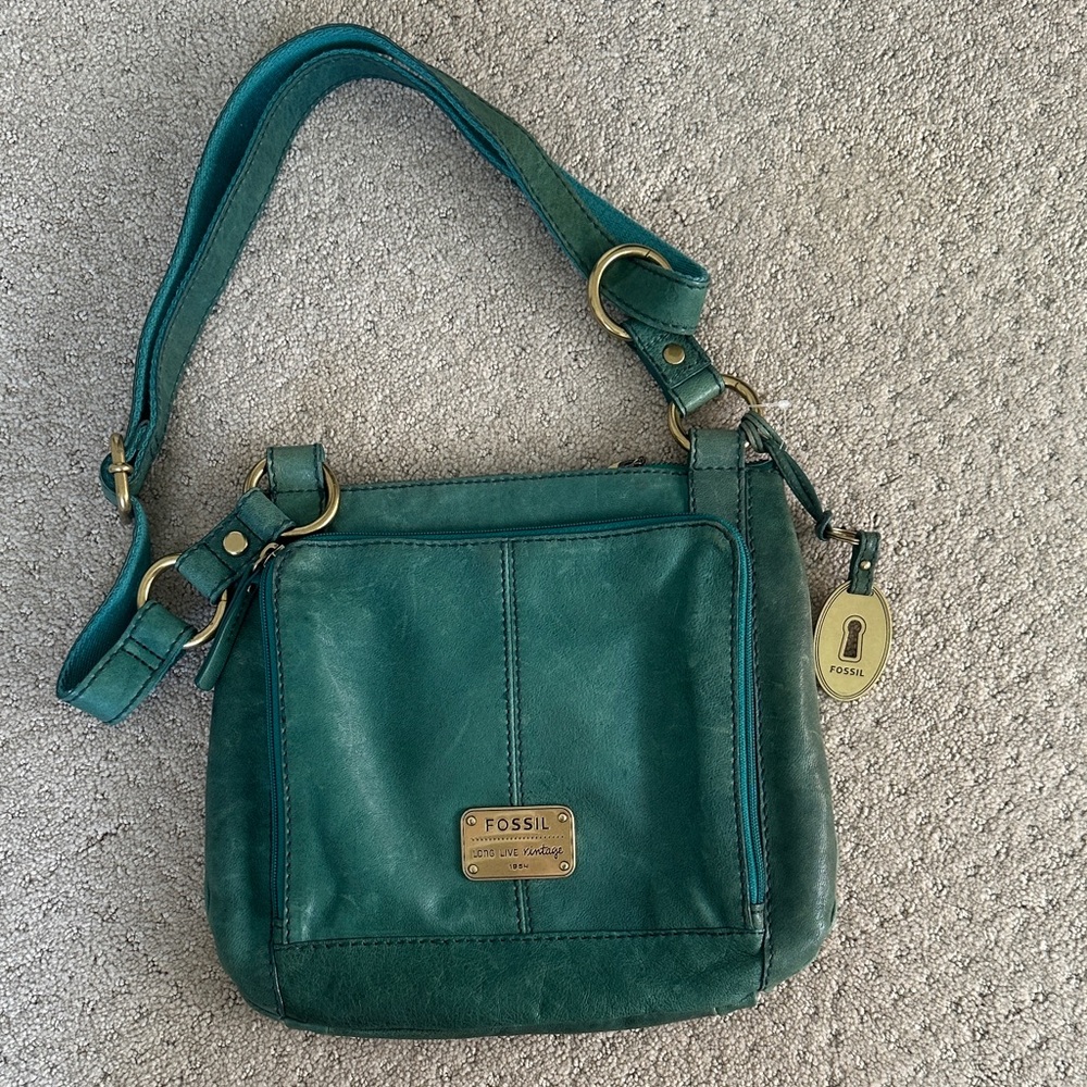 New Fossil Teal Leather Crossbody Bag